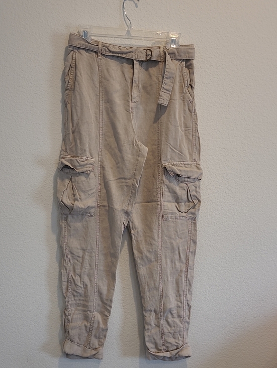 Nicole Miller Pants - Nicole Miller Beige Cargo Pants with Belt Size M